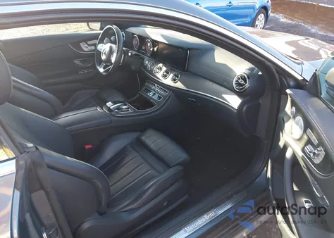 2019 Mercedes-Benz E 450 4Matic z USA, uszkodzony, nr VIN WDD1J6JB0KF079258